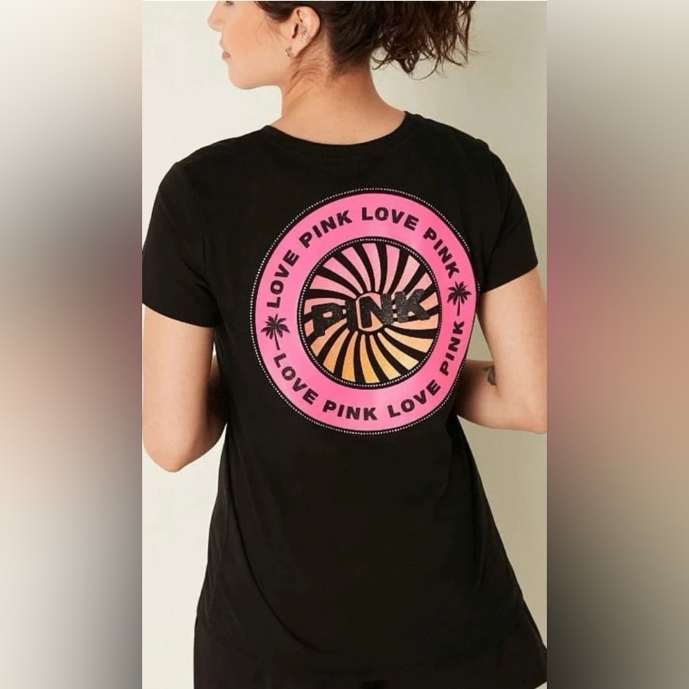 Vs pink set tropical shine tee with matching shorts both Large